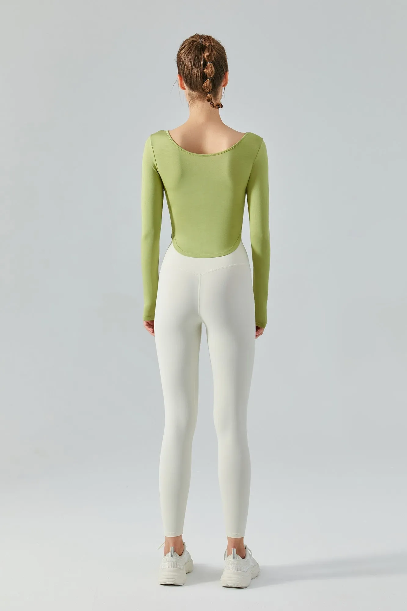 Chic Crew Neck Long Sleeve Curved Hem Tops