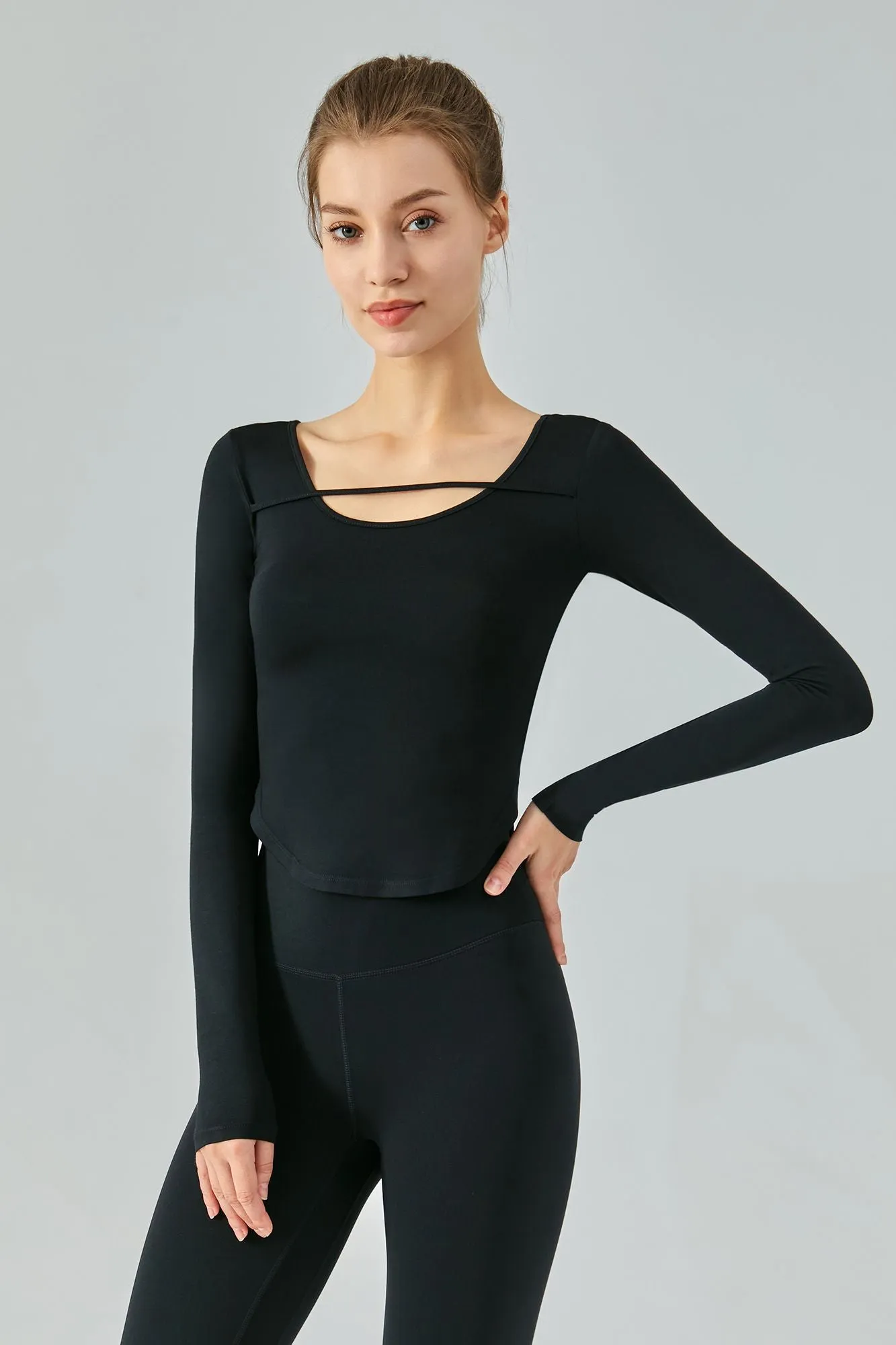 Chic Crew Neck Long Sleeve Curved Hem Tops