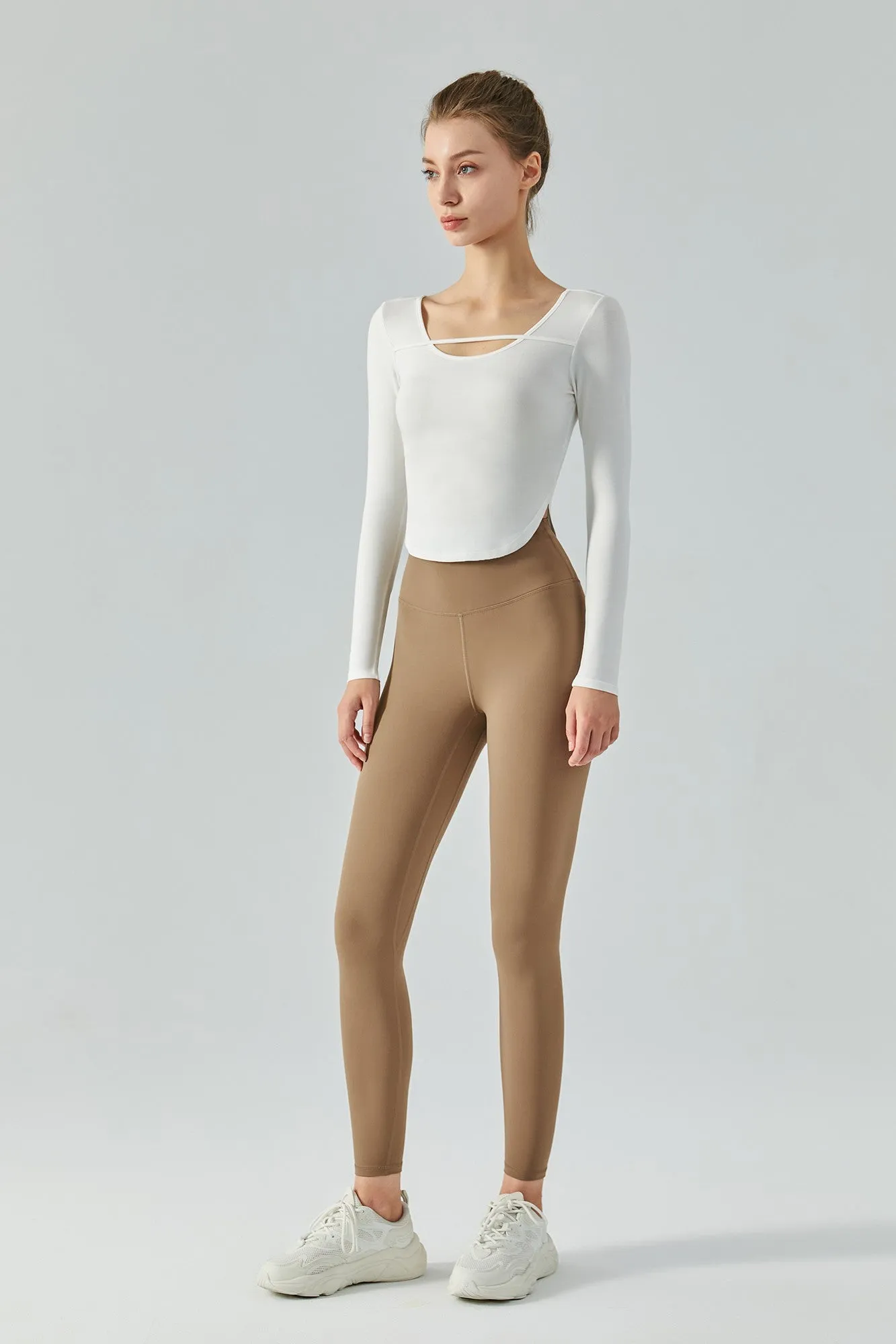 Chic Crew Neck Long Sleeve Curved Hem Tops
