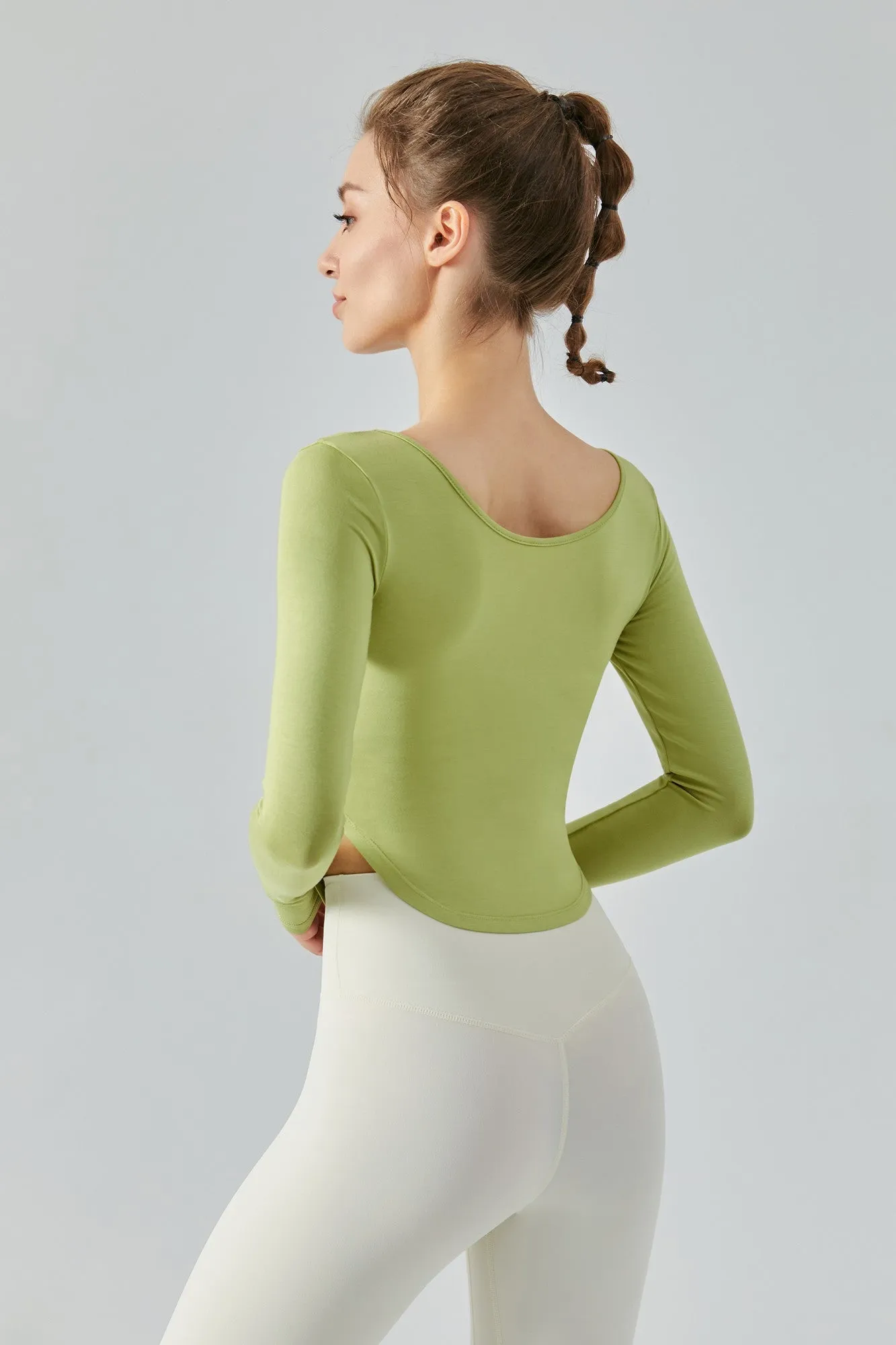 Chic Crew Neck Long Sleeve Curved Hem Tops