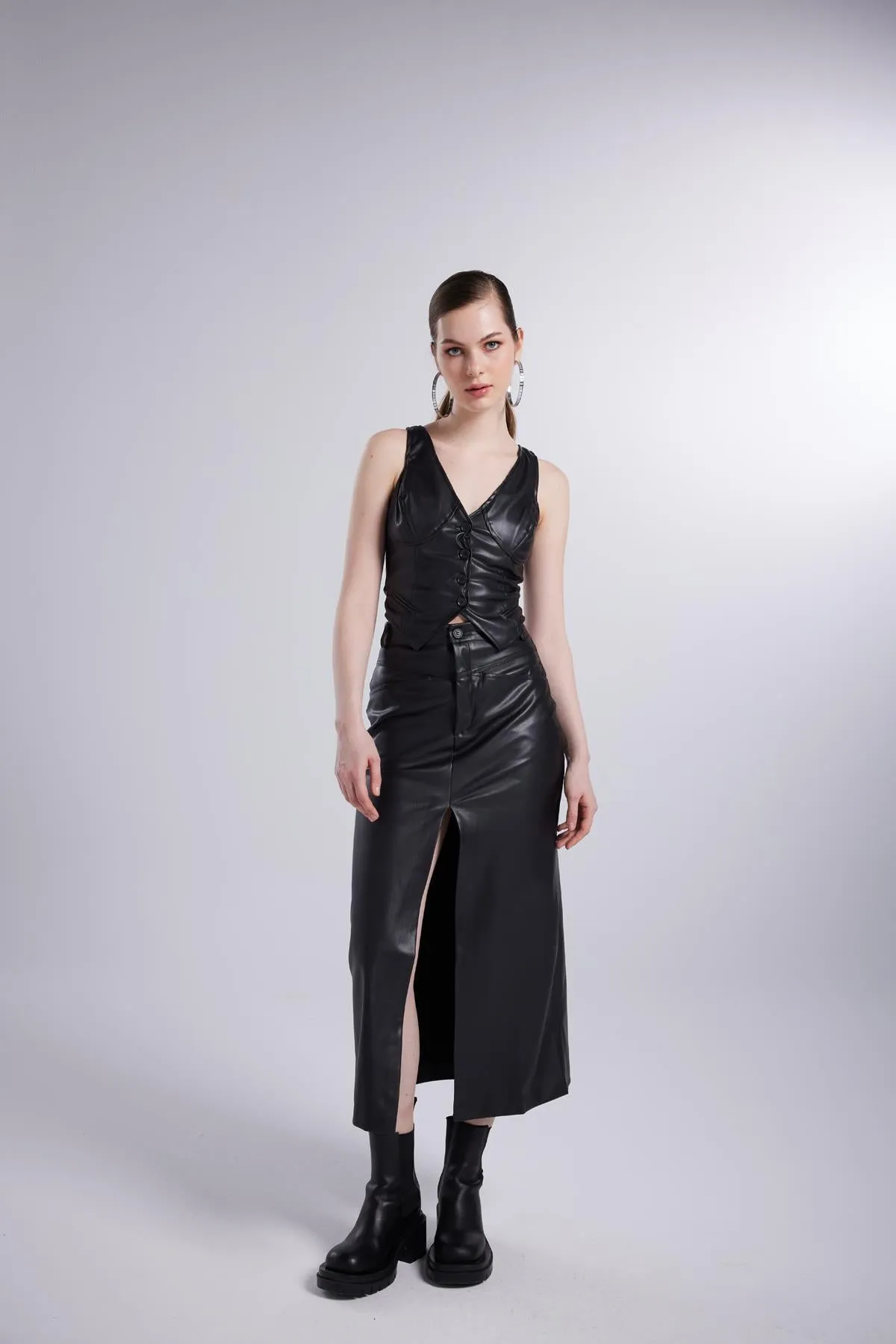 Hera Leather Deep Slits Skirt Black