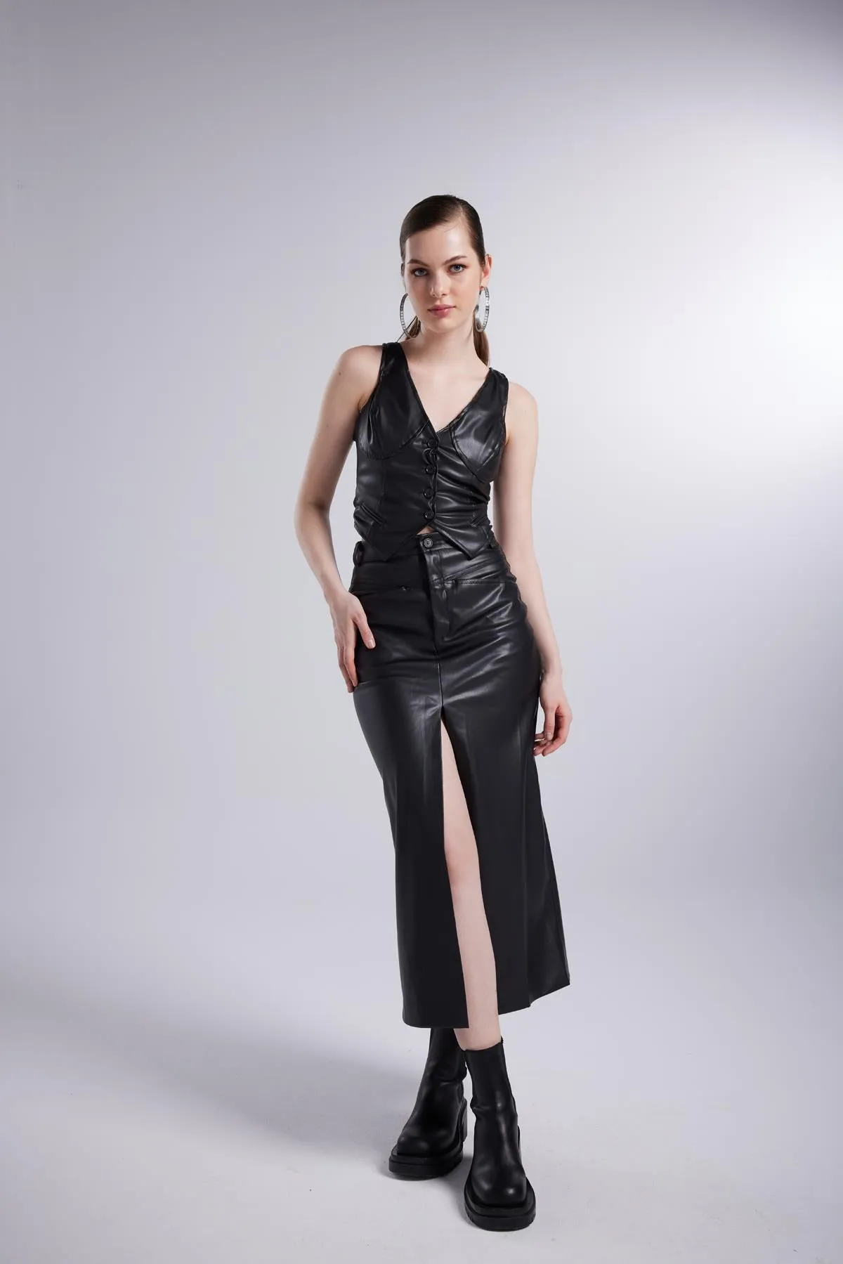 Hera Leather Deep Slits Skirt Black