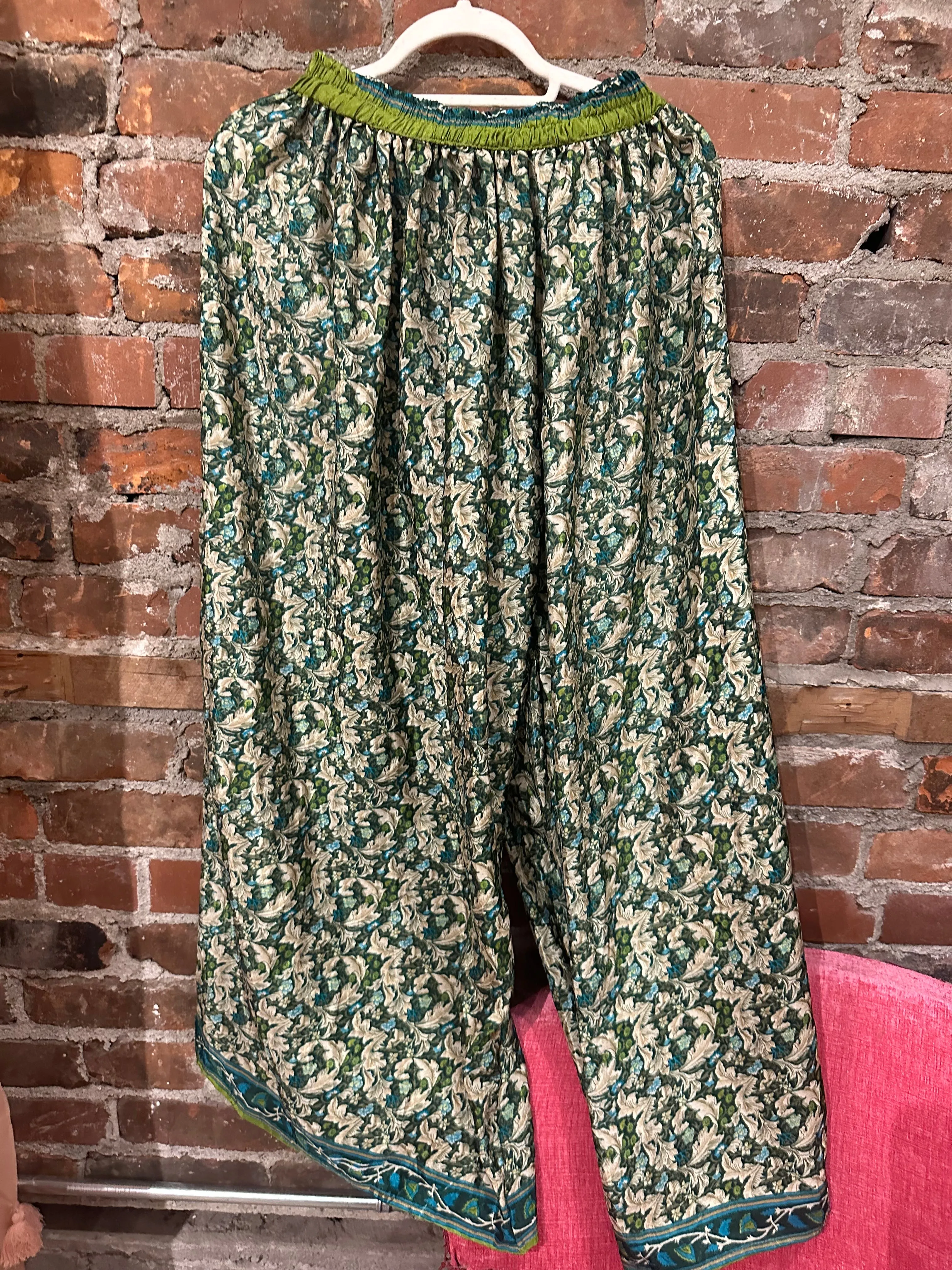 Pure vintage silk shirt- emerald/cream