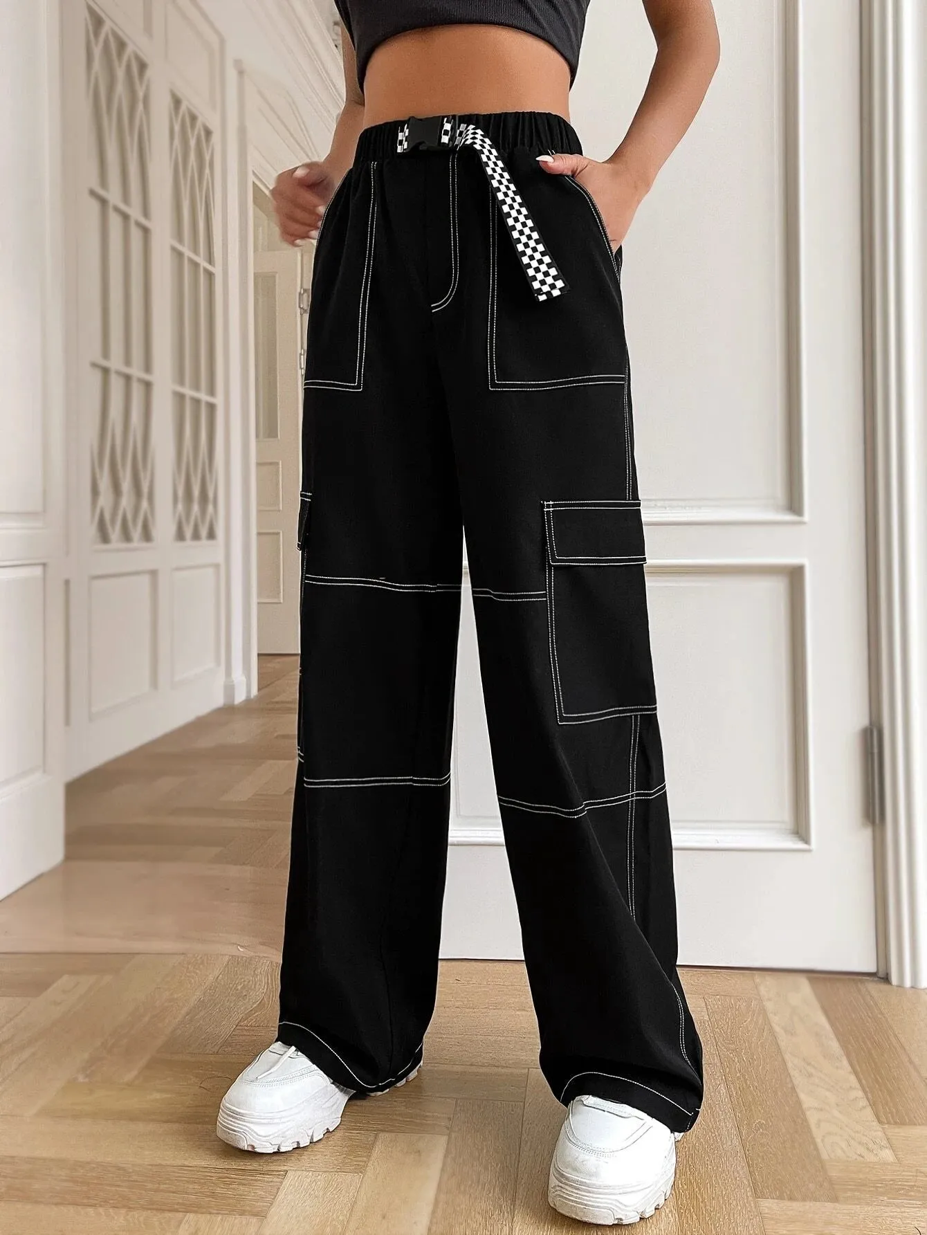 Stitched Flap Pocket Cargo Pants