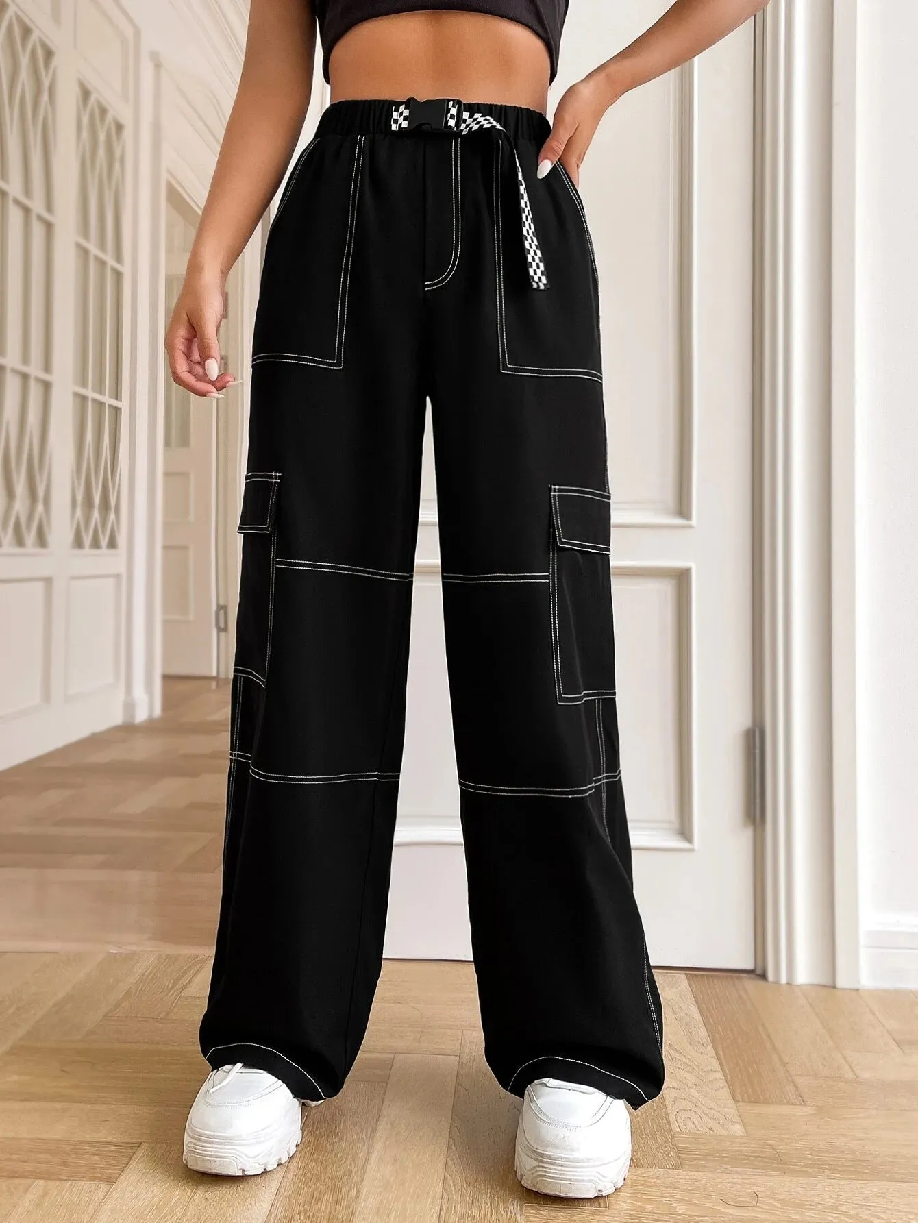 Stitched Flap Pocket Cargo Pants