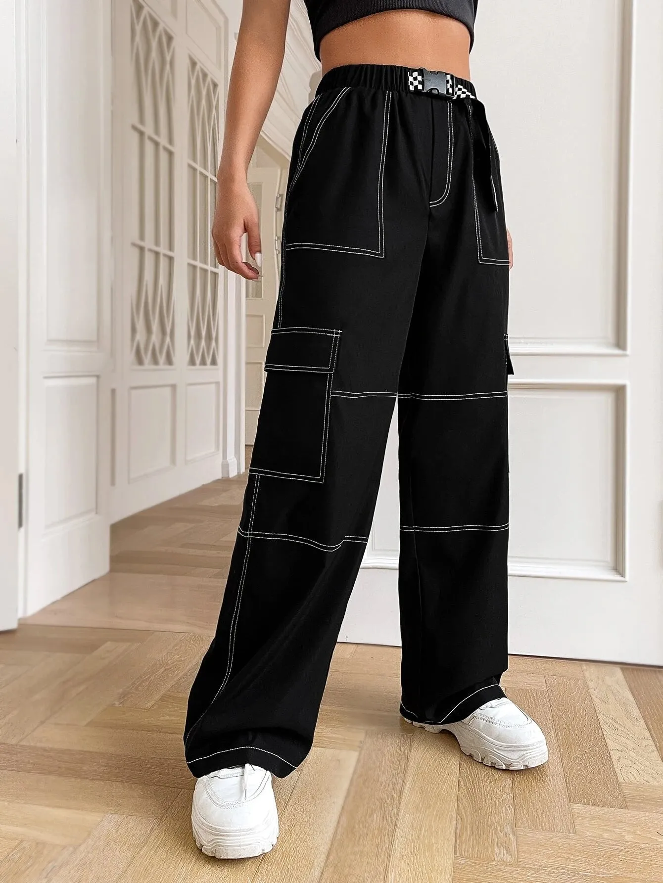 Stitched Flap Pocket Cargo Pants